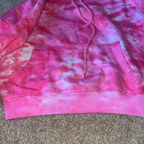 Pink and white tie-dye sweatshirt with hood and pockets - Picture 2 of 3